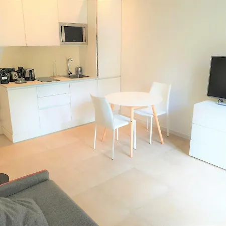 Centre 301 Apartment